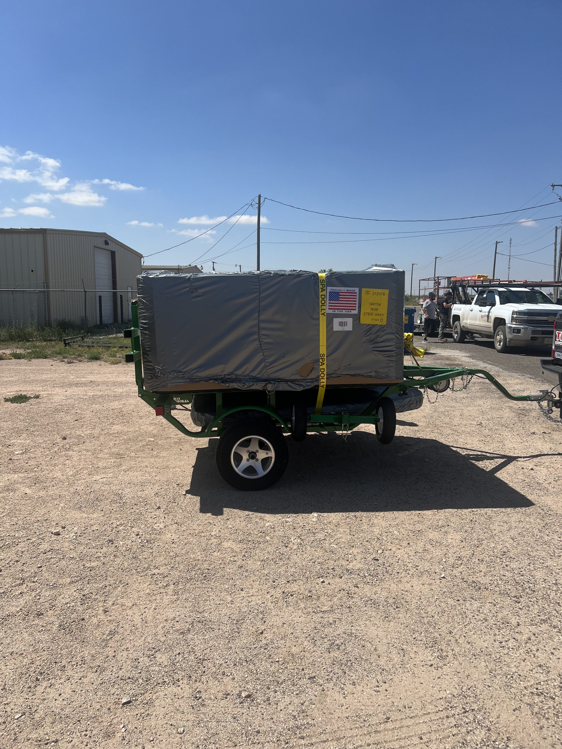 Florey Hot Tub Moving (4) Florey Hot Tub Moving (4)